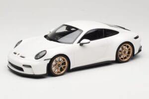 Porsche 911 992 GT3 Touring Weiß Neodyme Wheels Minichamps 1:18 117069022 Druckguss