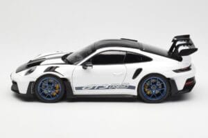 Porsche 911 992 GT3 Weissach Package Weiß & Indigo Blau Norev 1:18 187353 Druckguss — Bild 4 von 8