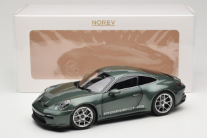 Porsche 911 992 S/T Malachite Green Metallic Norev 1:18 187472 Druckguss — Bild 8 von 8