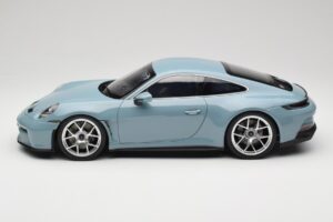 Porsche 911 992 S/T Meisenblau Norev 1:12 127550 Druckguss — Bild 3 von 6