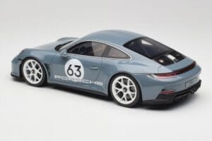 Porsche 911 992 ST Gentian Blue Metallic GT Spirit 1:18 GT491 Resin — Bild 5 von 6