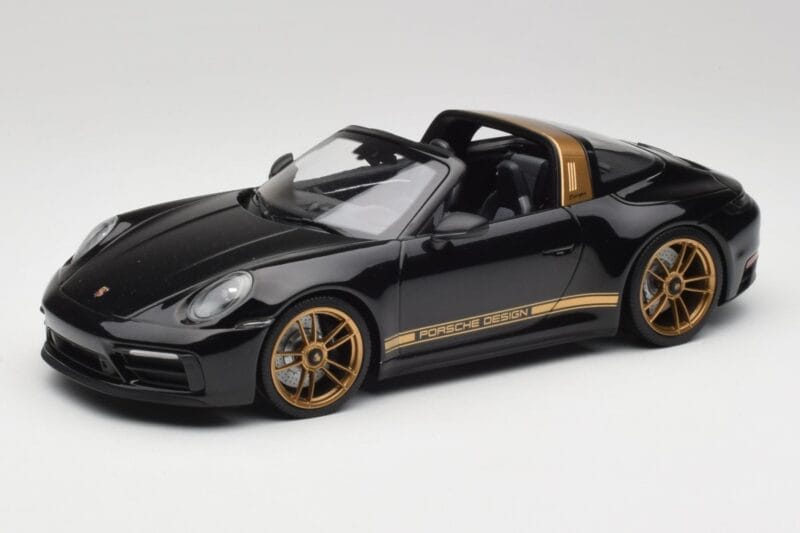 Porsche 911 992 Targa Porsche Design Schwarz & Gold Concept Minichamps 1:18 PORSCHE001 Druckguss