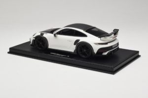 Porsche 911 992 TechArt GTstreet R Weiß Mit Schwarzen Rädern TechArt 1:18 REMC013 Resin — Bild 5 von 6