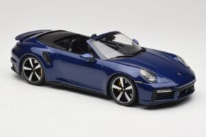 Porsche 911 992 Turbo S Cabriolet Blue Metallic Minichamps 1:18 155069081 Druckguss — Bild 4 von 6