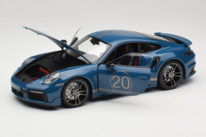 Porsche 911 992 Turbo S Coupe Sport Design Blau Minichamps 1:18 113069073 Druckguss — Bild 2 von 8