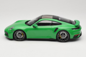 Porsche 911 992 Turbo S Grün Minichamps 1:18 153069077 Druckguss — Bild 3 von 6