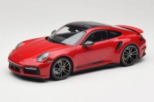 Porsche 911 992 Turbo S Rot Minichamps 1:18 155069070 Druckguss