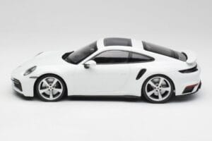 Porsche 911 992 Turbo S Weiß Concept Minichamps 1:18 WAP0211620CNP Druckguss — Bild 3 von 6