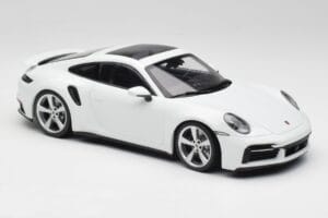 Porsche 911 992 Turbo S Weiß Concept Minichamps 1:18 WAP0211620CNP Druckguss — Bild 4 von 6