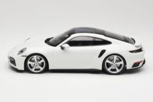 Porsche 911 Turbo S 992 Weiß Minichamps 1:18 WAP0211620RTRB Druckguss — Bild 3 von 6