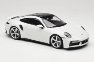 Porsche 911 Turbo S 992 Weiß Minichamps 1:18 WAP0211620RTRB Druckguss — Bild 4 von 6