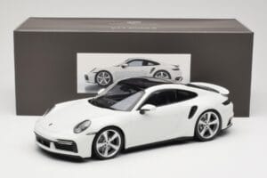 Porsche 911 Turbo S 992 Weiß Minichamps 1:18 WAP0211620RTRB Druckguss — Bild 6 von 6