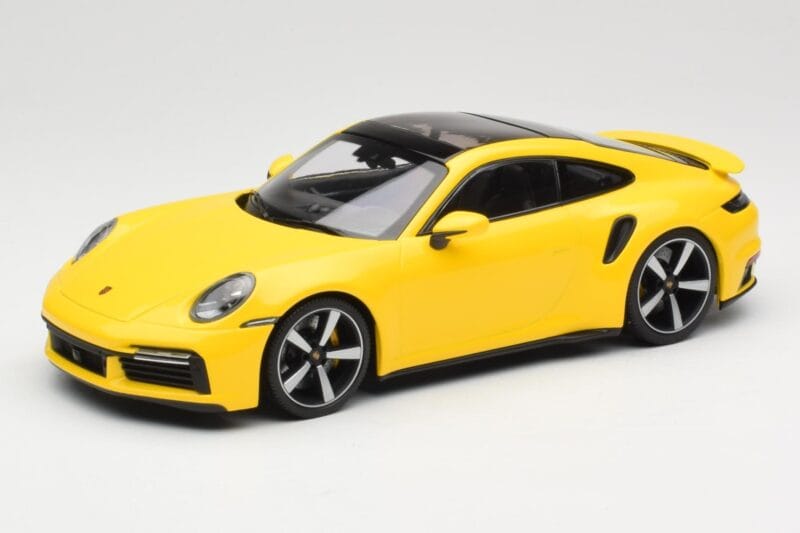 Porsche 911 992 Turbo S Gelb Minichamps 1:18 155069071 Druckguss