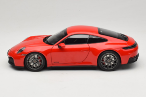Porsche 911 992.2 Carrera 4 GTS Guards Red Norev 1:18 187171 Druckguss — Bild 4 von 8