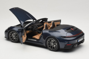 Porsche 911 992.2 Carrera Cabriolet Yachting Blue Norev 1:18 187180 Druckguss — Bild 5 von 8
