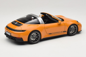 Porsche 911 992.2 Targa 4 GTS Bahama Yellow Norev 1:18 187190 Druckguss — Bild 4 von 10