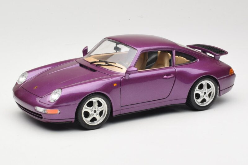 Porsche 911 993 Carrera Lila Bburago 1:18 3060-M2 Druckguss