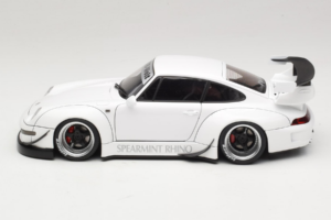 Porsche 911 993 RWB Weiß Gun Grey Wheels AUTOart 1:18 78150 Komposit — Bild 4 von 8