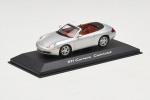 Porsche 911 996 Cabriolet Silber Minichamps 1:43 WAP02004097 Druckguss — Bild 2 von 4