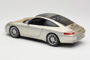 Porsche 911 996 Carrera 4S Silber Maisto 1:18 WAP02102212 Druckguss — Bild 7 von 8