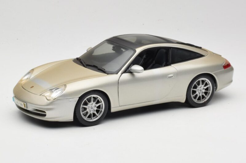Porsche 911 996 Carrera 4S Silber Maisto 1:18 WAP02102212 Druckguss