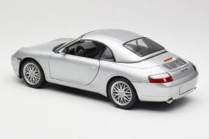 Porsche 911 996 Carrera Cabriolet Silber Hot Wheels 1:18 213595 Druckguss — Bild 7 von 8
