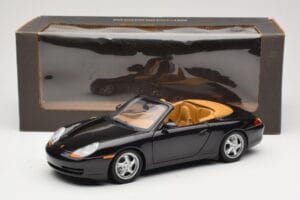 Porsche 911 996 Carrera Cabriolet Schwarz UT Models 1:18 WAP02100997 Druckguss — Bild 8 von 8