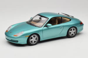 Porsche 911 996 Green Metallic UT Models 1:18 27901 Druckguss