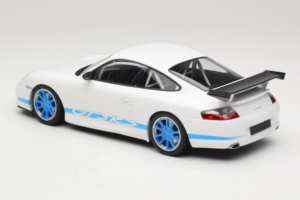 Porsche 911 996 GT3 RS Weiß Blaue Streifen Minichamps 1:18 155062021 Druckguss — Bild 5 von 6