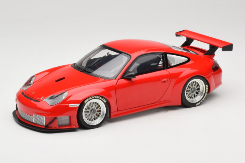 Porsche 911 996 GT3 RSR FIA GT 2004 Rot Minichamps 1:18 100046400 Druckguss