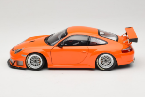 Porsche 911 996 GT3 RSR Orange ALMS 2004 Minichamps 1:18 100046402 Druckguss — Bild 4 von 8