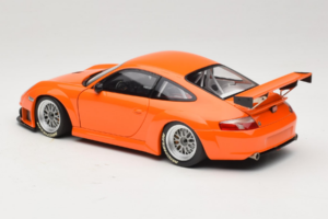 Porsche 911 996 GT3 RSR Orange ALMS 2004 Minichamps 1:18 100046402 Druckguss — Bild 7 von 8