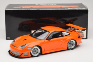 Porsche 911 996 GT3 RSR Orange ALMS 2004 Minichamps 1:18 100046402 Druckguss — Bild 8 von 8