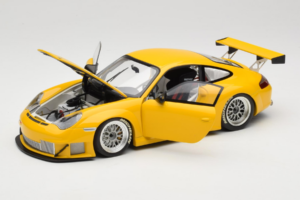 Porsche 911 996 GT3 RSR Yello ALMS 2004 Minichamps 1:18 100046401 Druckguss — Bild 2 von 8