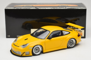 Porsche 911 996 GT3 RSR Yello ALMS 2004 Minichamps 1:18 100046401 Druckguss — Bild 8 von 8