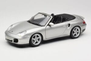 Porsche 911 996 Turbo Cabriolet Silber Maisto 1:18 31660 Druckguss