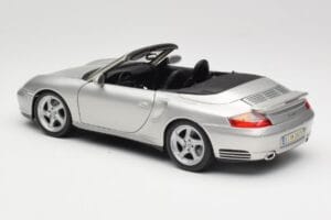 Porsche 911 996 Turbo Cabriolet Silber Maisto 1:18 31660 Druckguss — Bild 7 von 8