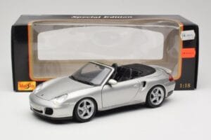 Porsche 911 996 Turbo Cabriolet Silber Maisto 1:18 31660 Druckguss — Bild 8 von 8