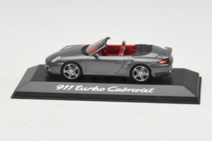 Porsche 911 997 Turbo Cabriolet Grey Metallic Minichamps 1:43 WAP02015216 Druckguss