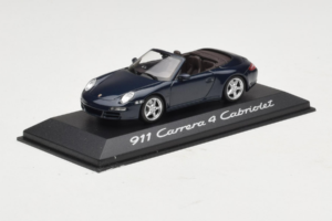 Porsche 911 997 Carrera 4 Cabriolet Dunkelblau Minichamps 1:43 WAP02015216-P1 Druckguss — Bild 2 von 4