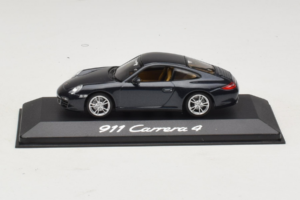 Porsche 911 997 Carrera 4 Dark Blue Metallic Minichamps 1:43 WAP02001518 Druckguss