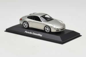 Porsche 911 997 Carrera Silver Metallic Minichamps 1:43 WAP02011515 Druckguss — Bild 2 von 5