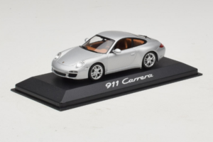 Porsche 911 997 Carrera Silver Metallic Minichamps 1:43 WAP02001218 Druckguss — Bild 2 von 5