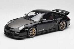 Porsche 911 997 GT2 RS Schwarz & Silber Felgen Minichamps 1:18 100069401 Druckguss