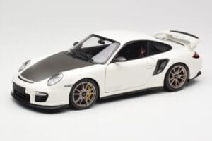 Porsche 911 997 GT2 RS Weiß Minichamps 1:18 100069400 Druckguss