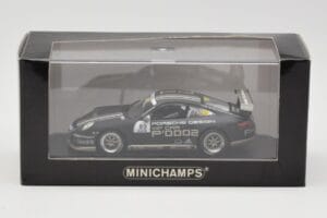 Porsche 911 997 GT3 Cup #89 Porsche Design Supercup VIP Car 2007 Minichamps 1:43 WAP02013817 Druckguss — Bild 4 von 4