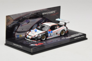 Porsche 911 997 GT3 #5 24 Hours of Nurburgring 2009 Minichamps 1:43 437096705 Druckguss — Bild 2 von 4