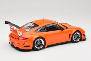 Porsche 911 997 GT3 R Street Orange Minichamps 1:18 151108901 Druckguss — Bild 2 von 6
