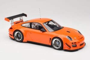 Porsche 911 997 GT3 R Street Orange Minichamps 1:18 151108901 Druckguss — Bild 4 von 6