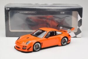 Porsche 911 997 GT3 R Street Orange Minichamps 1:18 151108901 Druckguss — Bild 6 von 6